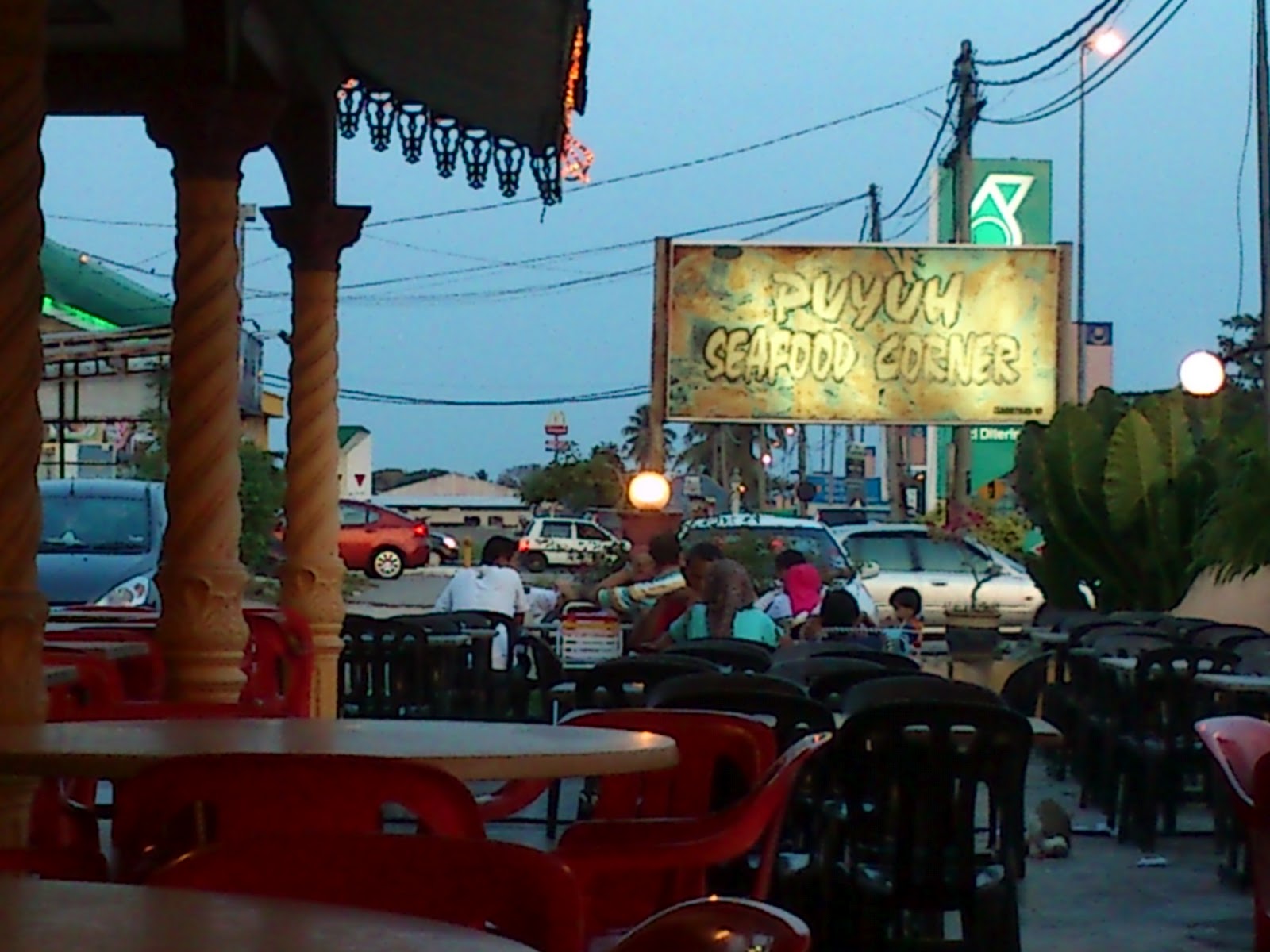 Pengembaraan makanmakanku bermula ! Restoran Puyuh Seafood Corner